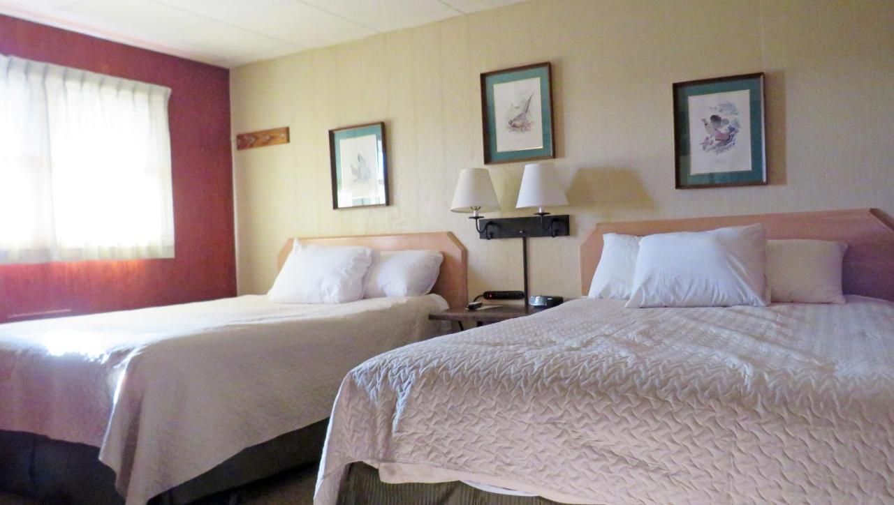 Indianhead Ironwood Hotel Bagian luar foto